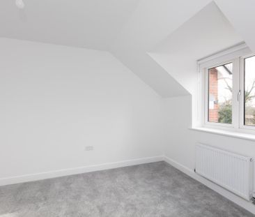 3 bedroom terraced house to rent - Photo 5