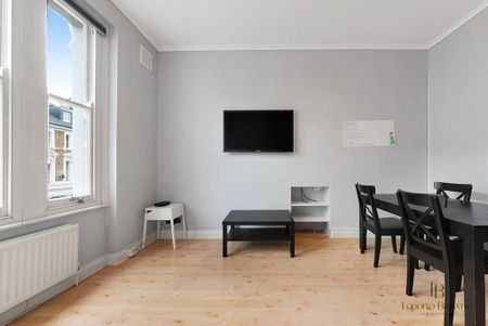 2 bedroom semi-detached house to rent - Photo 2