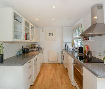 2 bedroom flat to rent - Photo 6