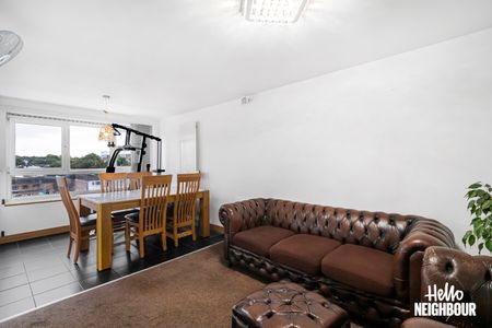 Phoenix Place - Photo 2