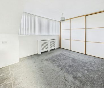 Semi-detached house to rent on - Photo 1