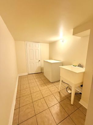 For Lease - 137 Laramie Crescent, Vaughan, Ontario - Photo 1