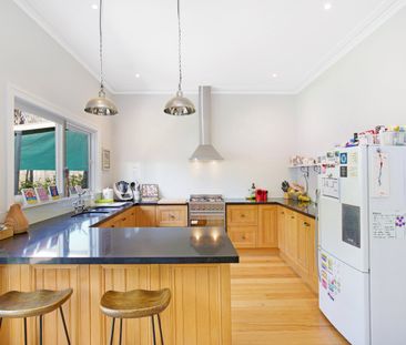 17 Erval Avenue, Preston VIC 3072 - Photo 3