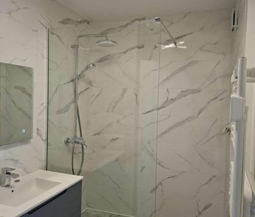 Location Appartement 3 pièces 62m² NIMES 30900 - Photo 4