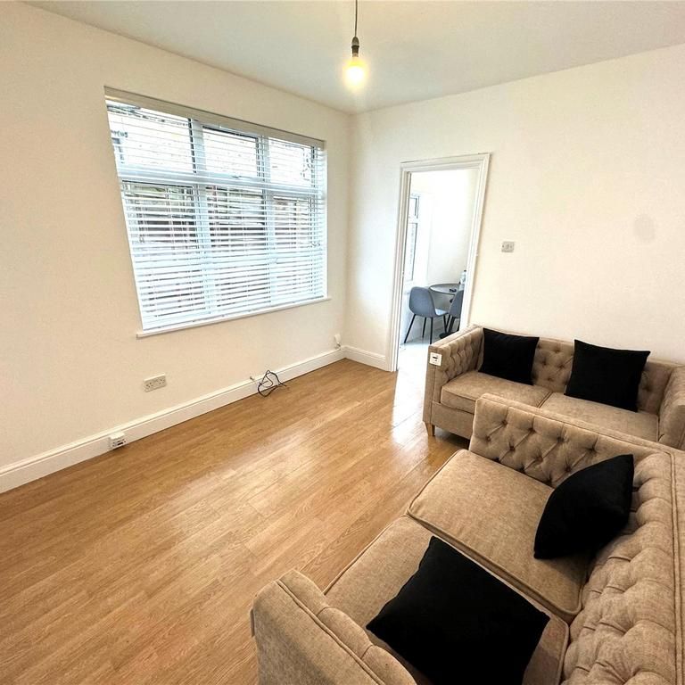 4 bedroom house to rent - Photo 1