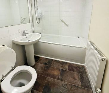 Victoria Street, Paignton, Devon, TQ4 - Photo 5