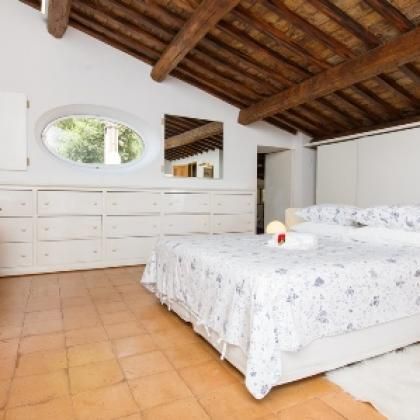 PIAZZA DEL POPOLO-VILLA: Modern, furnished 3 bedroom, 3 bath in private villa. Large terrace with views, spacious living, dining, kitchen. Sunny, silent. Ref 153 - Foto 2