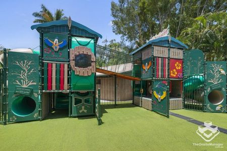 Gold Coast Short Term Rental Accommodation, Lorikeet Lodge, Min 4 week stay, Fully Furnished - Photo 5