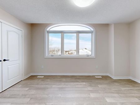 For Lease - 2 Gleave Court, Aurora, Ontario - Photo 5