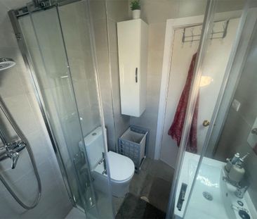 Piso de alquiler en Calle de las Adelfas, 2, El Juncal - Vallealto - Photo 6