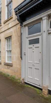 1 bedroom property to rent in Bath - Photo 2