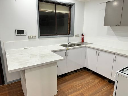 3 Bedroom Home With Extra! - Photo 5