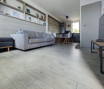 Location Appartement 2 pièces 51m² LA ROCHELLE 17000 - Photo 1
