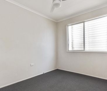 Charming 3 Bedroom Home in Caboolture South! - Photo 5