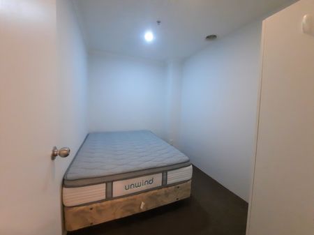 2 bed room unit - 3 mins walking distance to AUT / Korean supermarket / Midtown - Photo 5