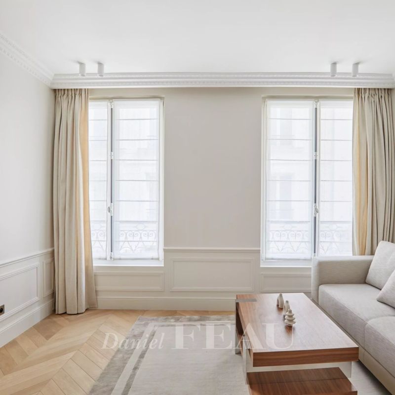 Paris VIIIe - Faubourg Saint-Honoré. - Photo 1