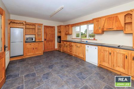 House to rent in Limerick, Castleconnell - Photo 2