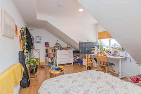 6 bedroom house to rent - Photo 2