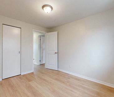 For Lease - 380 Vancouver Crescent, Oshawa, Ontario - Photo 2