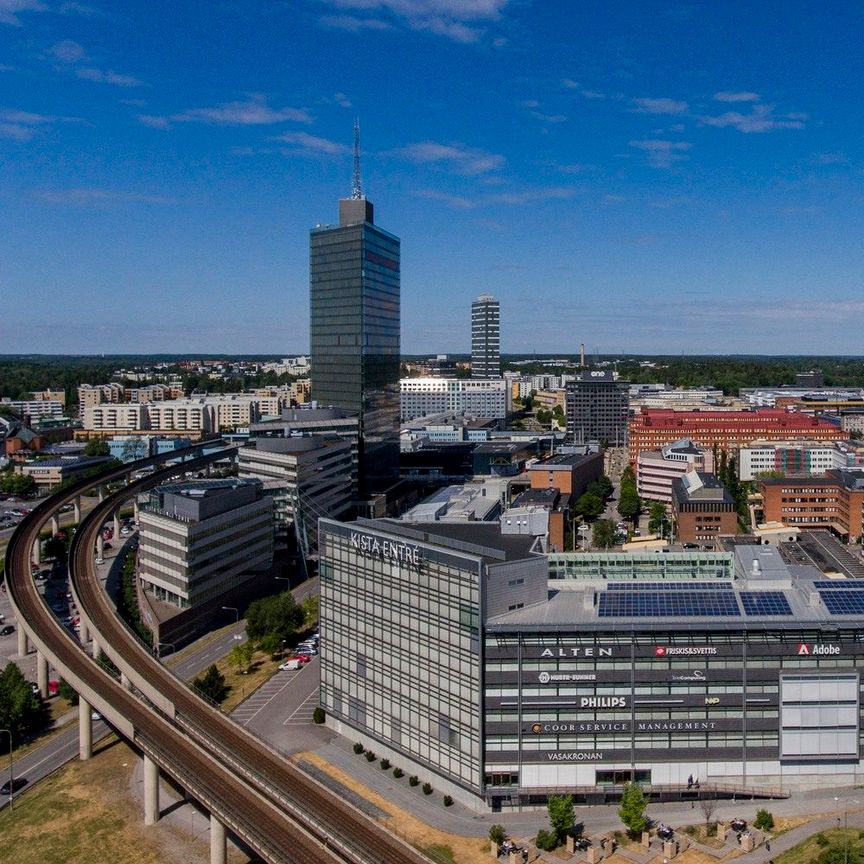 Sorögatan, Kista - Photo 1