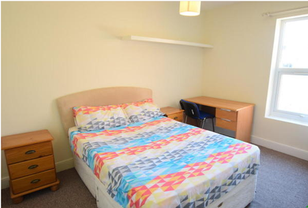 3 bedroom terraced to rent Cross Street, Lincoln - Photo 4