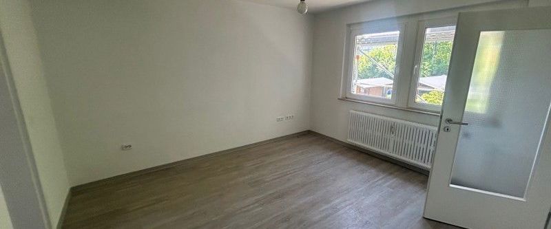 komplett sanierte ,helle 3-Zimmer-Wohnung in ruhier Lage - Photo 1