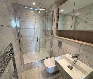 Extravagant Fully Furnished Two Double Bedroom Apartment with unriv... - Photo 6