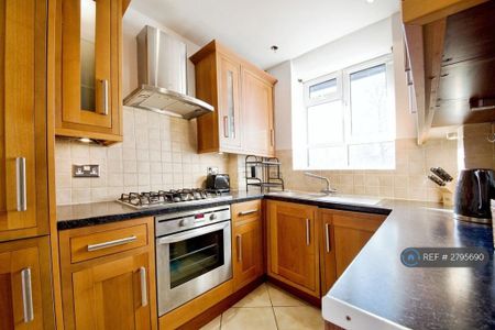 1 bedroom flat to rent - Photo 5