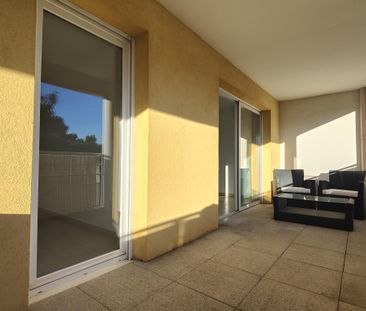 Location Appartement 3 pièces 63m² LA GARDE 83130 - Photo 6