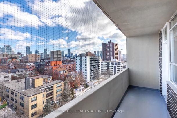 34 Walmer Road #705 - Photo 1