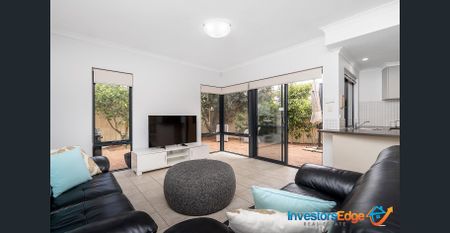 Stunning 3-Bedroom Residence in Karrinyup - Modern Design, Convenient Living! - Photo 2