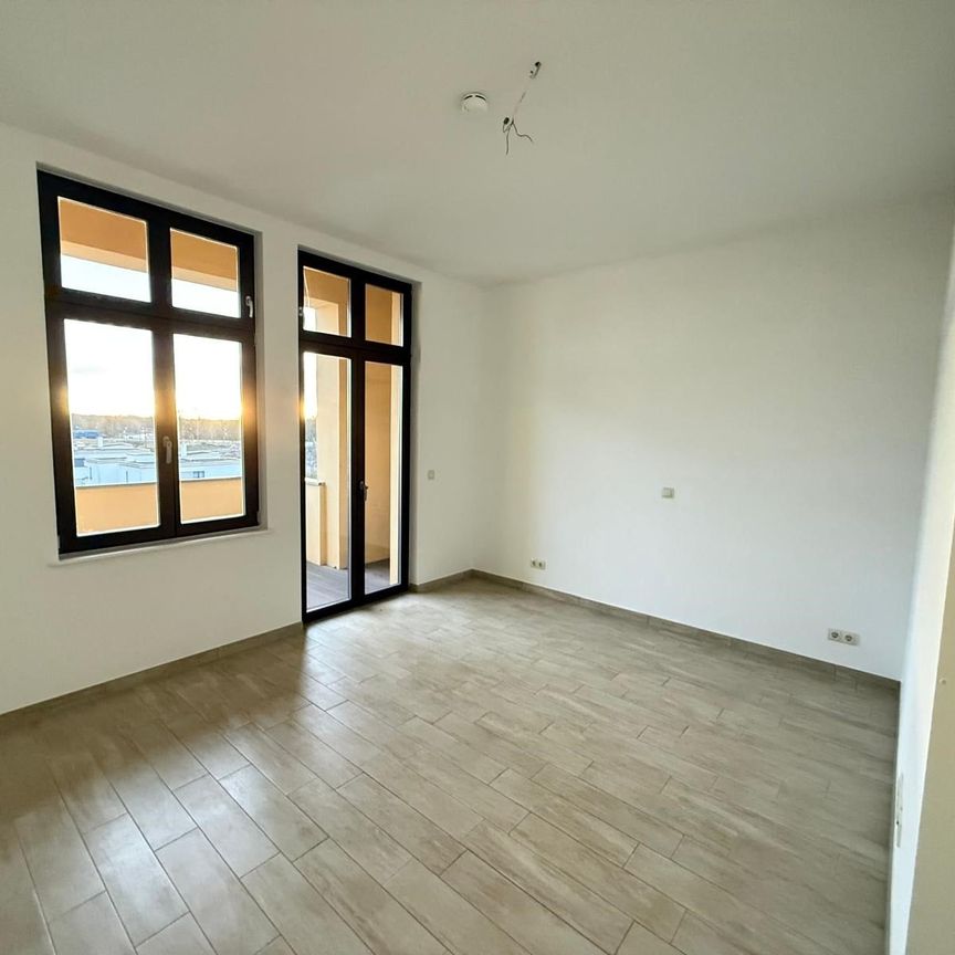 Wohnen an der Elbe: Stilvolle 4-Raum-Wohnung mit Wohlfühlfaktor - Foto 1