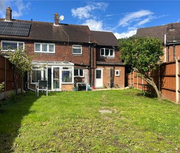 Yew Tree Drive, Guildford, Surrey, GU1 1PE - Photo 6