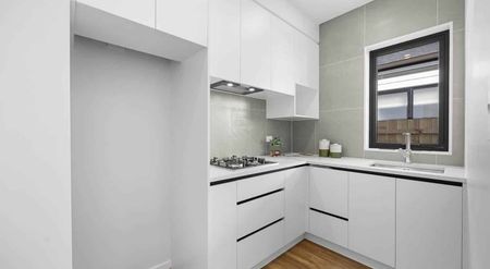 Modern 1-Bed Unit – Water, Gas & Internet Incl. - Photo 4