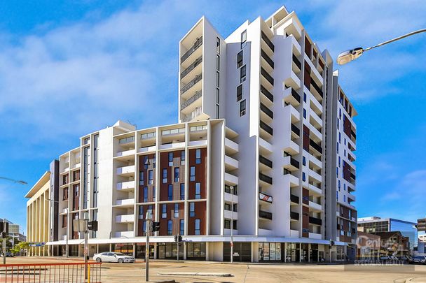 Modern One-Bedroom Apartment in the Heart of Hurstville CBD - Photo 1