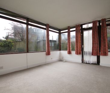 Kirkstall Gardens, Bishopbriggs, East Dunbartonshire - Photo 3