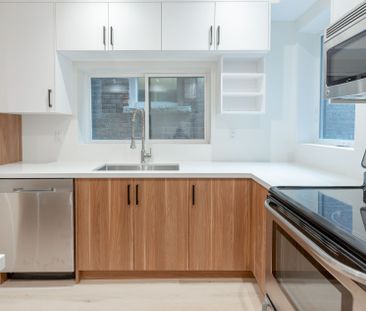 For Lease - 84 Sparkhall Avenue Unit# Main Floor, Toronto, Ontario - Photo 2