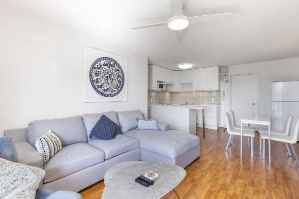 Prime Location - Photo 1