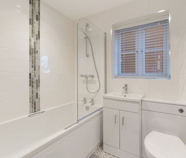 3 bedroom detached house to rent - Photo 6