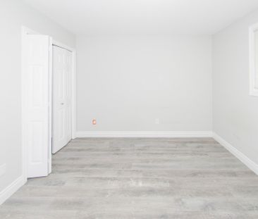 For Lease - 389 Churchill Court Unit# A, Waterloo, Ontario - Photo 6