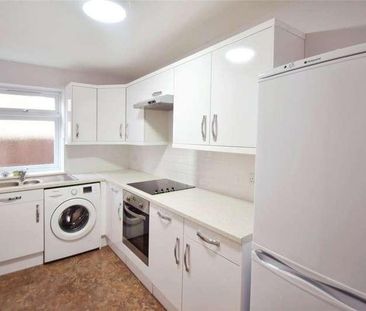 Mount Pleasant Road, Romford, RM5 - Photo 6