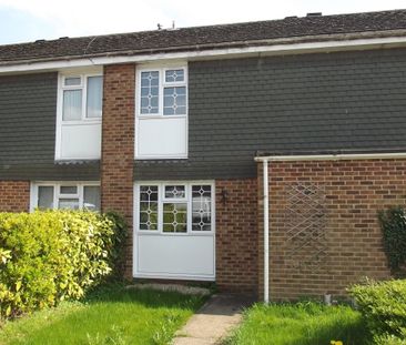 3 bedroom terraced house to rent - Photo 2