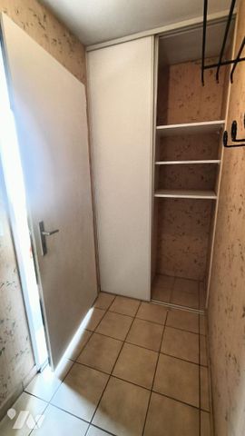 Appartement à Location à Bruz - Square de la Prestimonie - Appartement au rez de chaussée d... - Photo 2