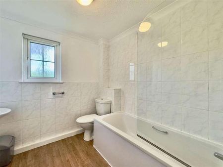 Carvynick Cottages, Summercourt, TR8 - Photo 2