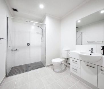 Prime Location - Photo 6