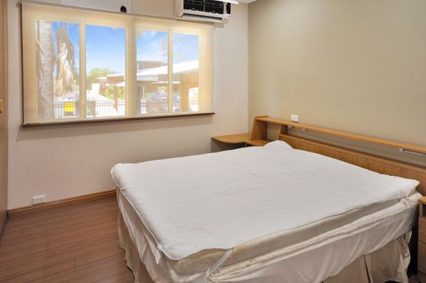 GET IT QUICK! Furnished 2x2 in Great Location - Photo 1