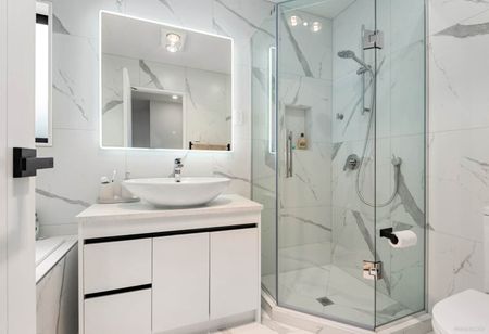 WATTLE DOWNS, 4 BEDROOMS - Photo 2