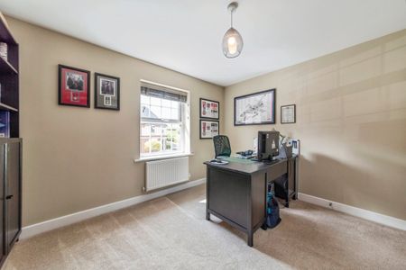 Caldicot Gardens, GRANTHAM - Photo 2