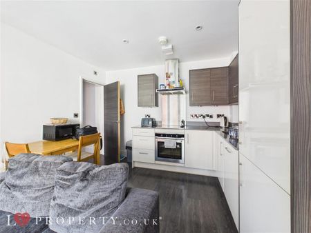 2 bedroom apartment to rent - Photo 5