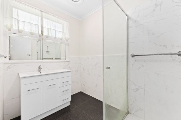 384 Blackburn Road, Glen Waverley - Photo 1